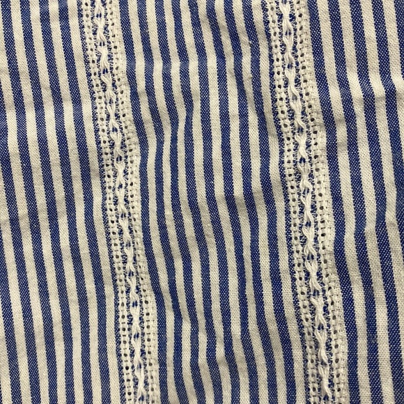 Blue and white striped float sleeve blouse - Picture 4 of 5